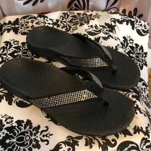 Vionic sandals